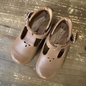 Adelisa and co Dalia brown leather shoes sz 23